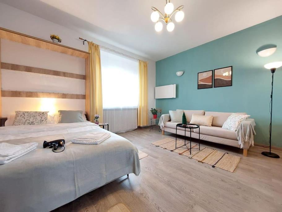Sweet Dreams Suites Panoramic Studio Zodiac Dorobanti Bukarest Eksteriør billede