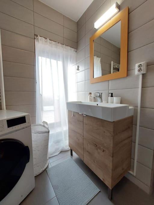 Sweet Dreams Suites Panoramic Studio Zodiac Dorobanti Bukarest Eksteriør billede